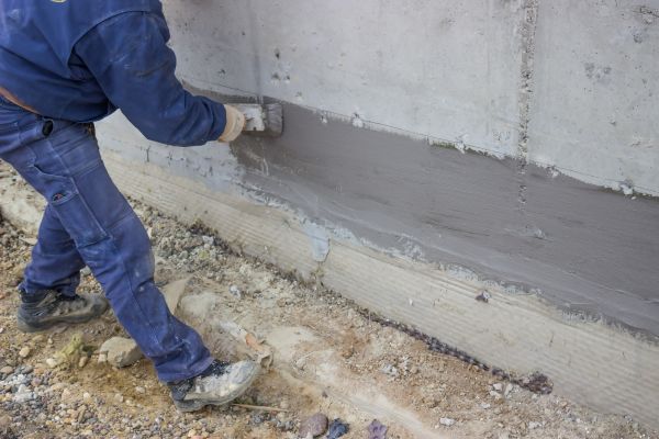 Foundation Crack Sealing in Crystal Lake