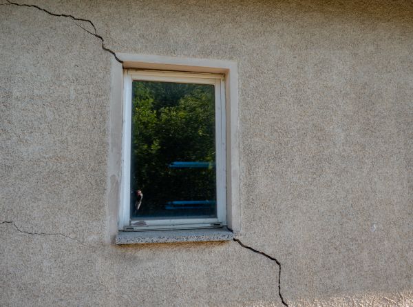 Sinking Foundation Repair in Crystal Lake
